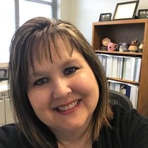 Meet your Posher, Leann